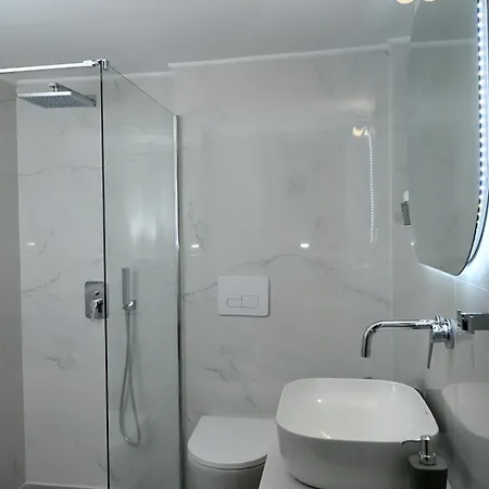 아파트 Castle View *